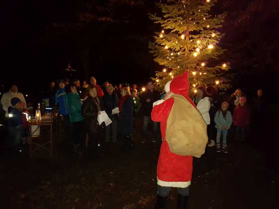 Waldweihnacht bei der Hochwiese Waldweihnacht bei der Hochwiese